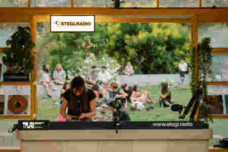 STEGI.RADIO: Live From The Park